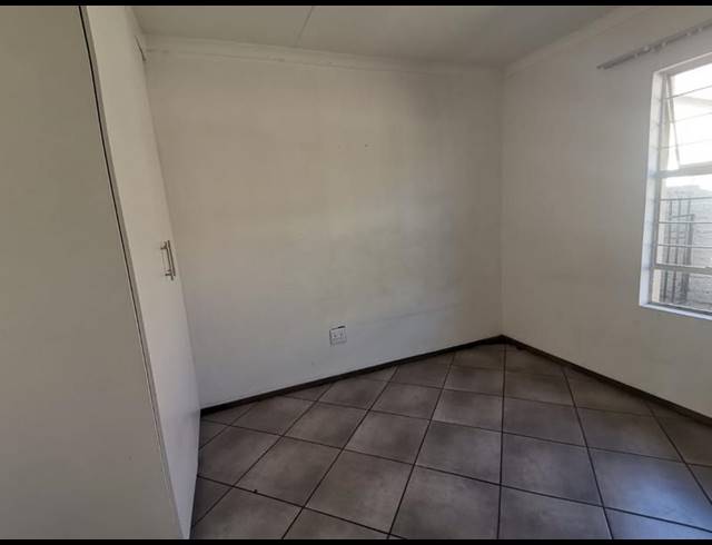 2 BEDROOM SIMPLEX FOR SALE IN ALBERTSDAL